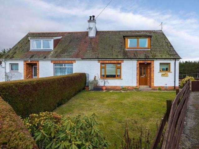 3 Bedroom Cottage House