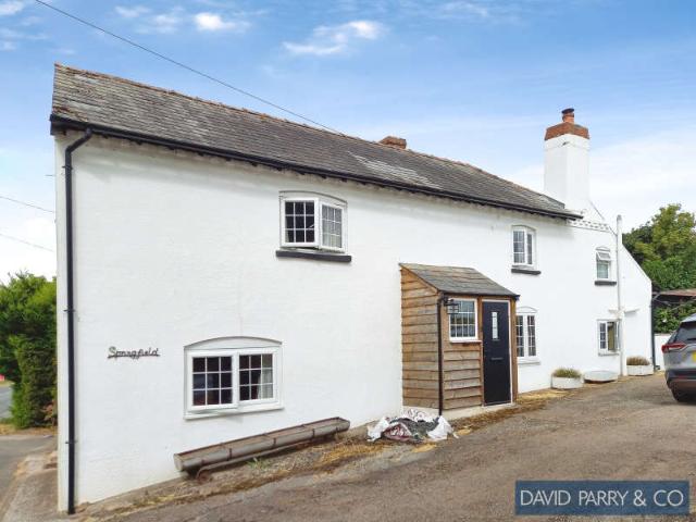3 Bedroom Cottage House