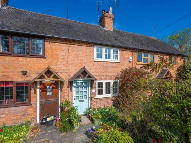 3 Bedroom Cottage House