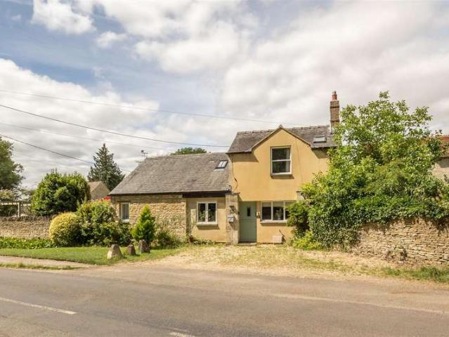 3 Bedroom Cottage House