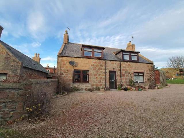 3 Bedroom Cottage House