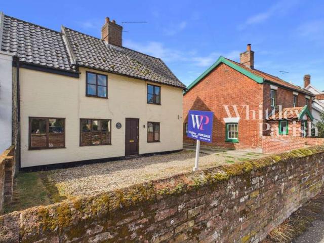 3 Bedroom Cottage House