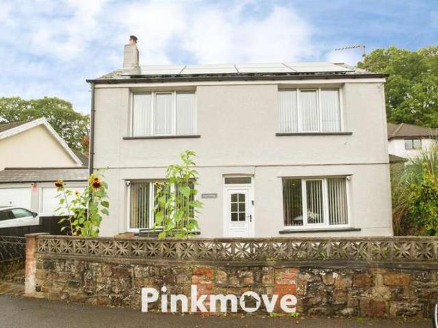 3 Bedroom Detached House