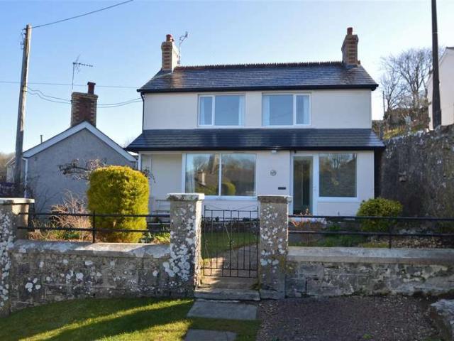 3 Bedroom Cottage House