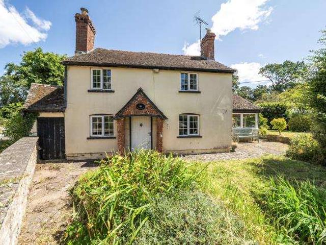 3 Bedroom Cottage House