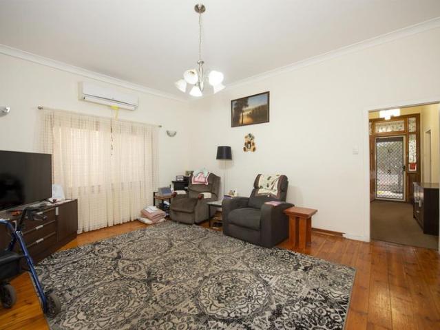 3 Bedroom Cottage style home