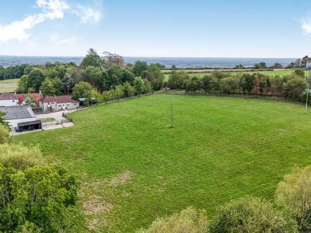 3 Bedroom Country House Character Property