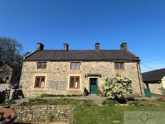 3 bedroom country house for sale