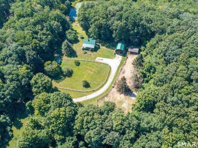 3 bedroom, Coventry CT 06238 105560386