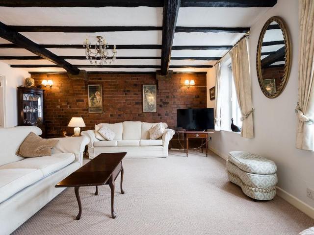 3 bedroom coach house for sale