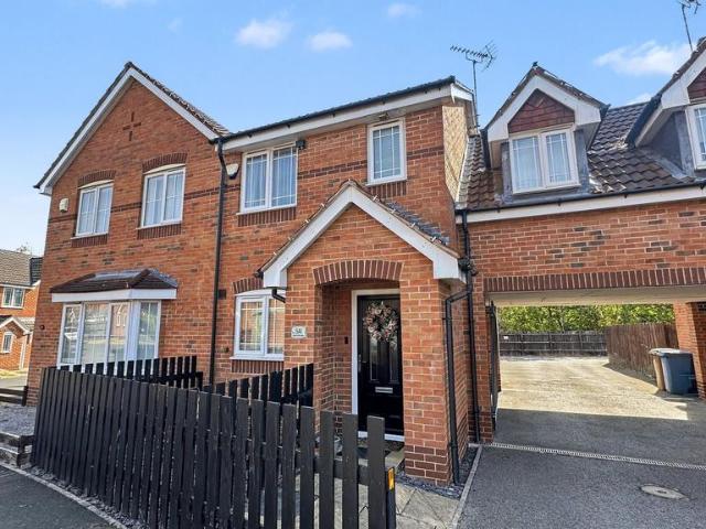 3 bedroom coach house for sale