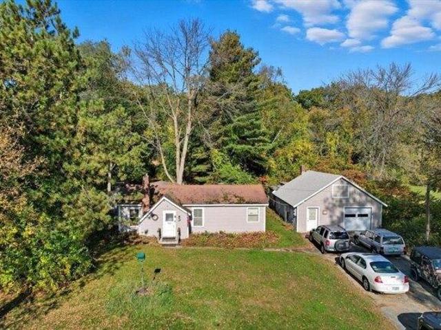 3 bedroom, Colchester VT 05446 104477614
