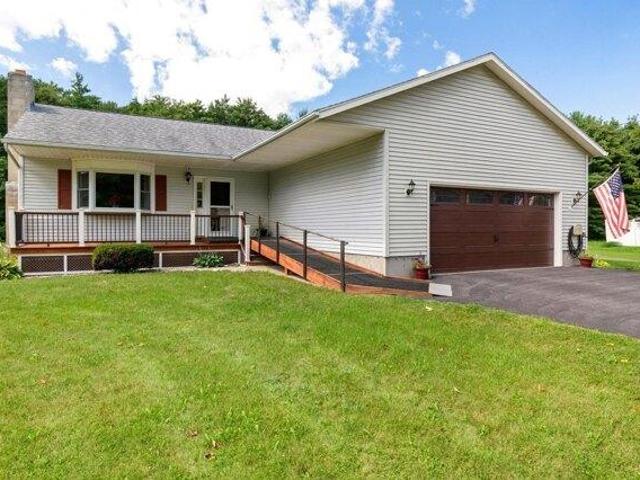 3 bedroom, Colchester VT 05446 105574450