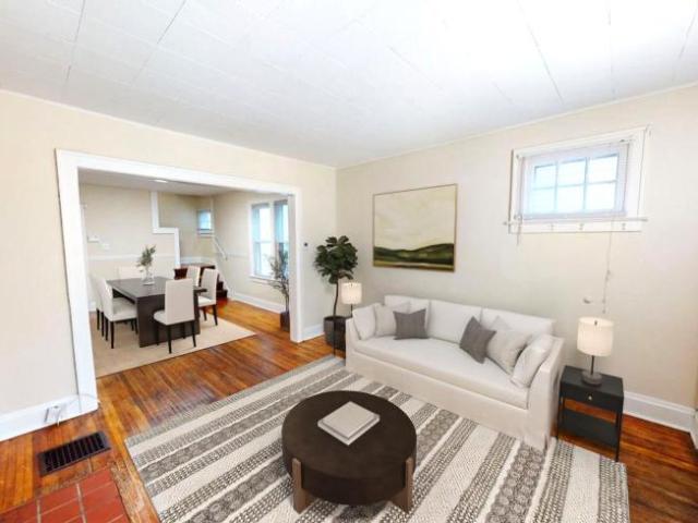 3 bedroom, Columbus OH 43202 105672518