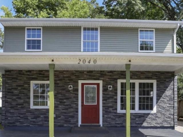 3 bedroom, Columbus OH 43219 105778496
