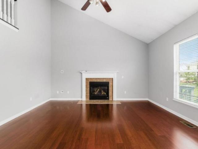 3 bedroom, Columbus OH 43228 105776348