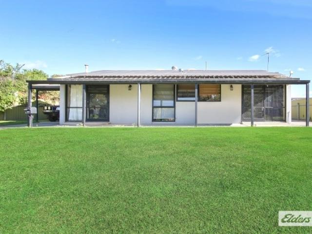3 Bedroom Comfort and Convenience Awaits!