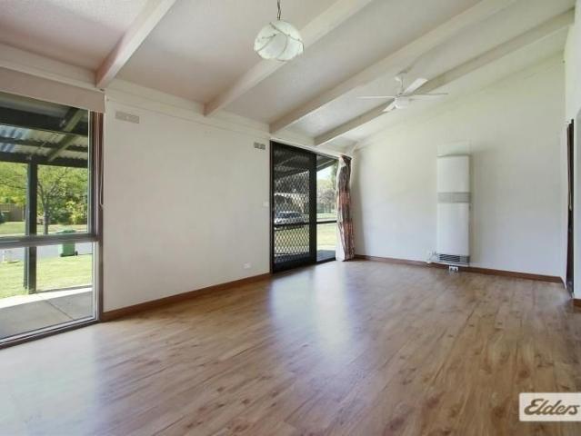 3 Bedroom Comfort and Convenience Awaits!