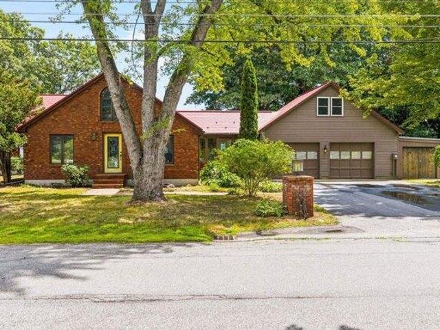 3 bedroom, Concord NH 03303 105404003