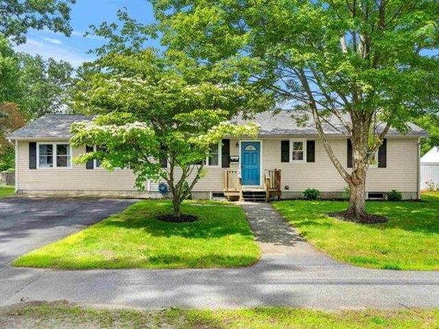 3 bedroom, Concord NH 03303 105515134