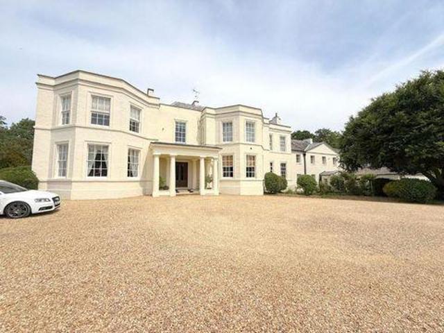 3 Bedroom Condo Wavendon Milton Keynes 103964461