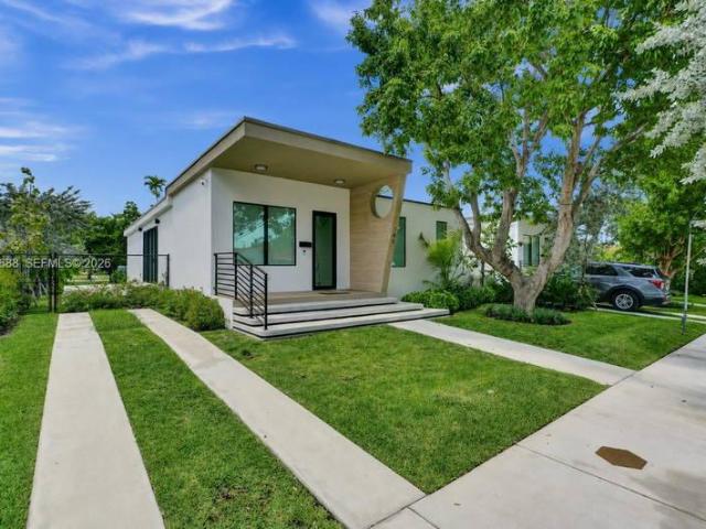 3 bedroom, Coral Gables FL 33134 105525438
