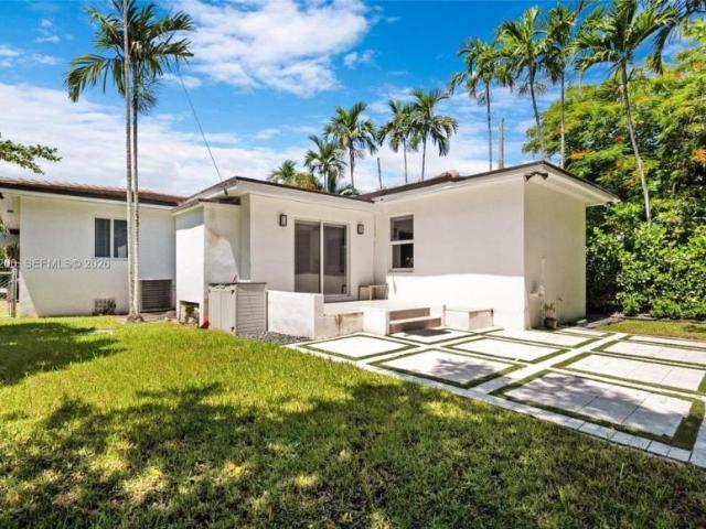 3 bedroom, Coral Gables FL 33134 105900654