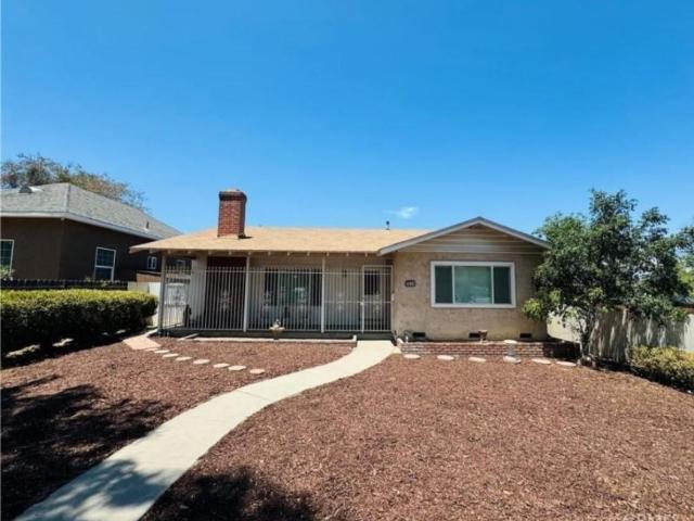 3 bedroom, Corona CA 92879 106242301