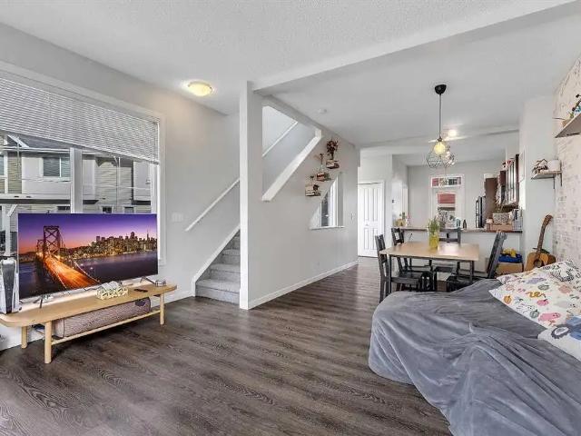 3 Bedroom Corner Unit Townhouse with Double Garage in New Brighton