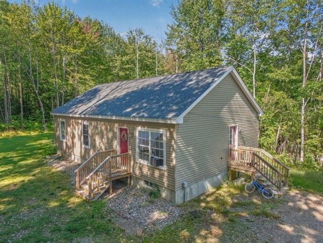 3 bedroom, Cornish ME 04020 105770018