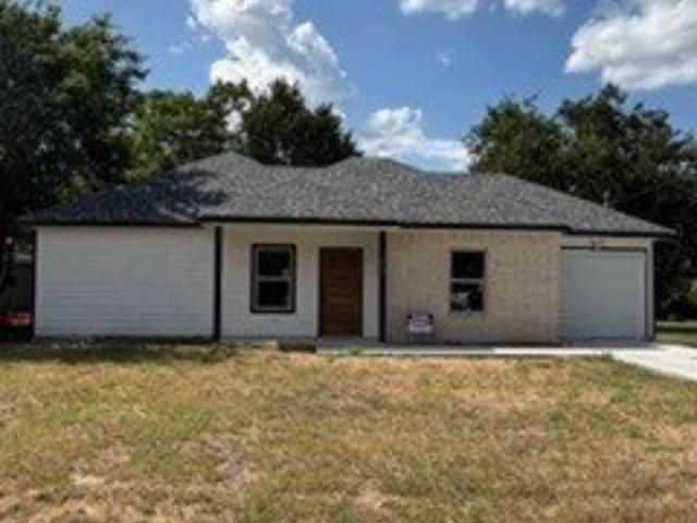 3 bedroom, Corsicana TX 75110 106115448