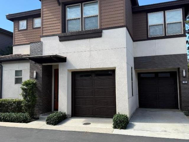 3 bedroom, Costa Mesa CA 92627 106244693