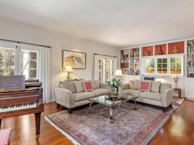 3 bedroom, CA CA 102306864