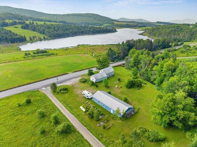 3 bedroom, Cabot VT 05647 105614198