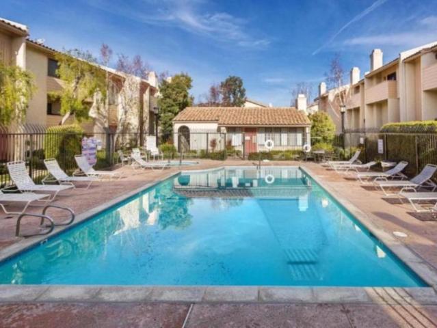 3 bedroom, Calabasas CA 91302 105018607