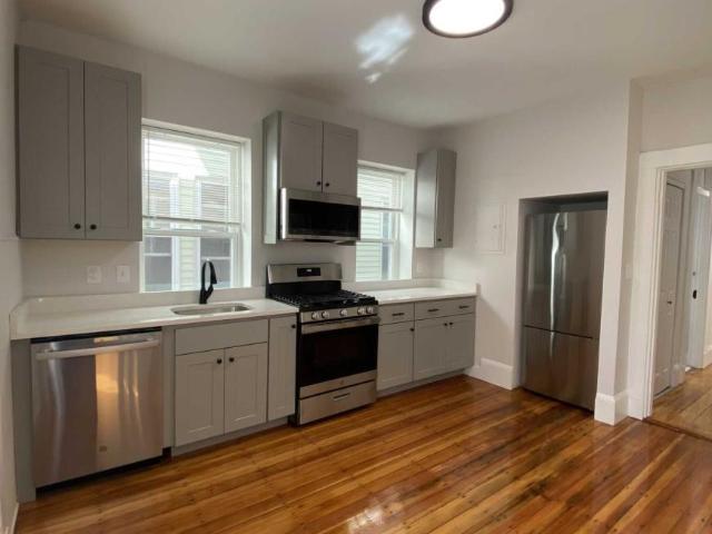 3 bedroom, Cambridge MA 02139 LS98396840