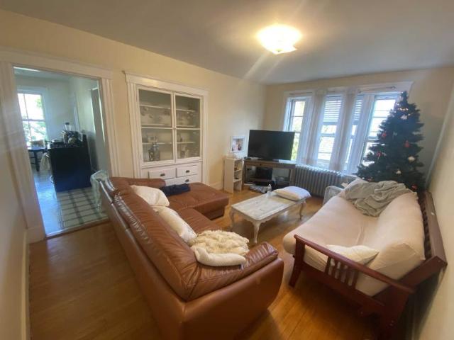 3 bedroom, Cambridge MA 02140 LS98396224