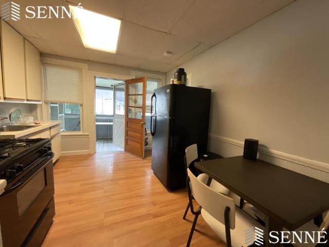 3 bedroom, Cambridge MA 02141 102773693