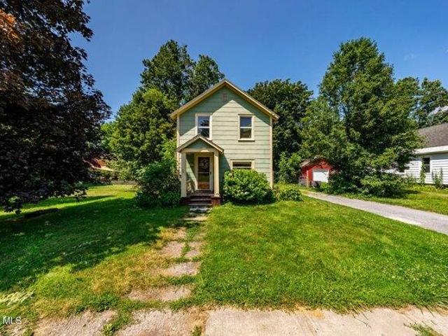 3 bedroom, Cambridge NY 12816 105287485