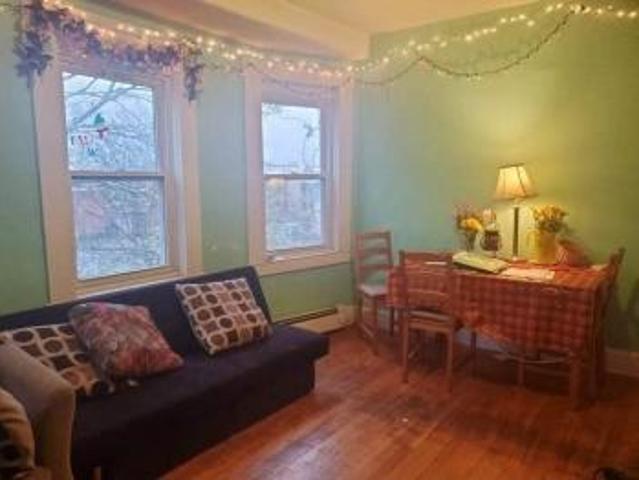 3 bedroom, Cambridge Cambridge LS91756082