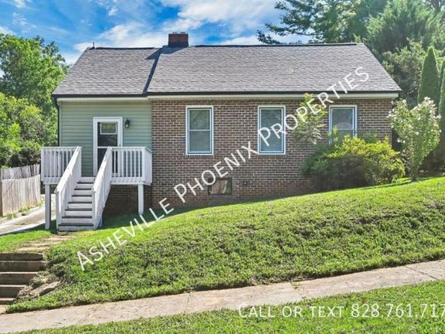 3 bedroom, Candler NC 28715 106163056