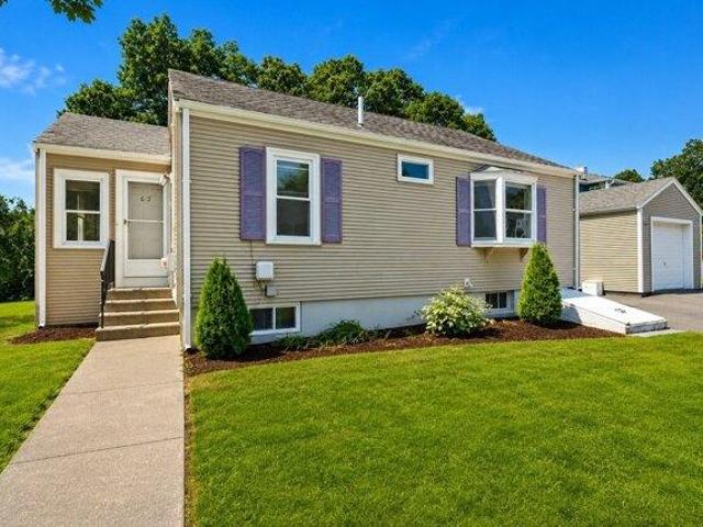 3 bedroom, Canton MA 02021 105550598