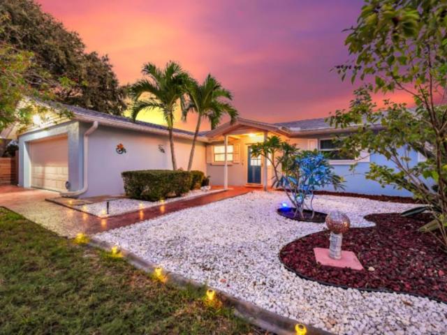 3 bedroom, Cape Canaveral FL 32920 105902586