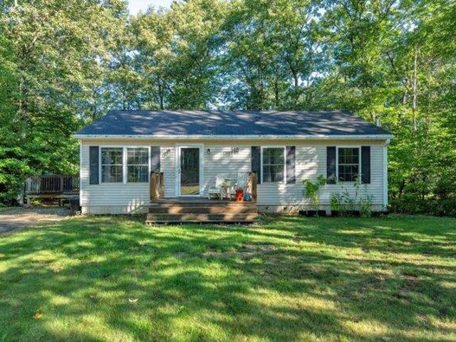 3 bedroom, Casco ME 04015 105710231