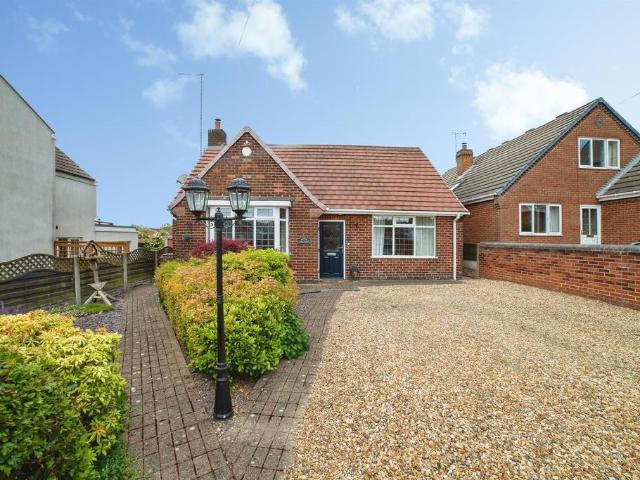 3 bedroom chalet for sale