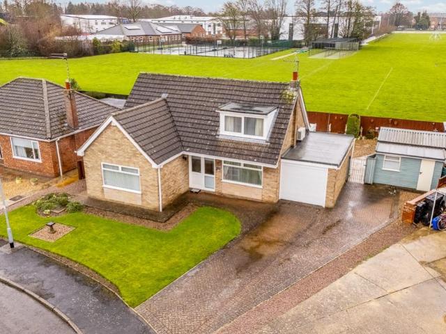 3 bedroom chalet for sale