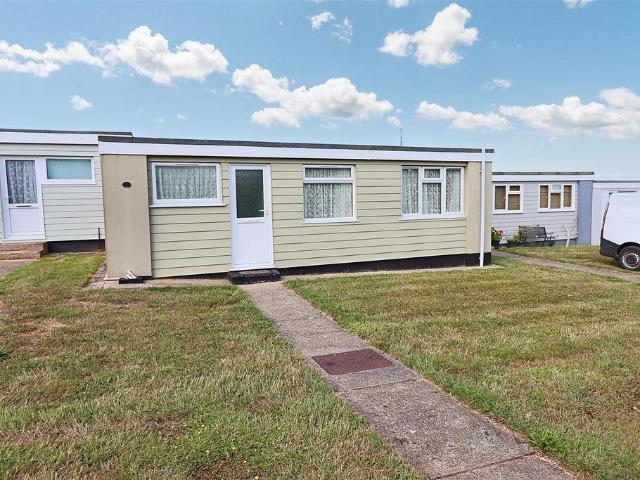 3 bedroom chalet for sale