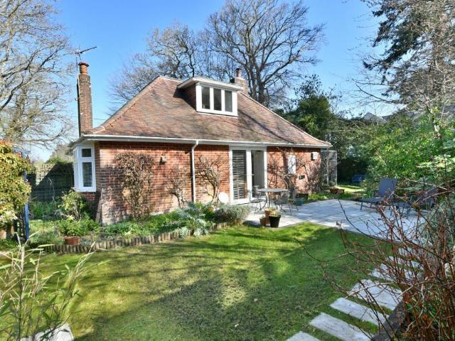 3 bedroom chalet for sale
