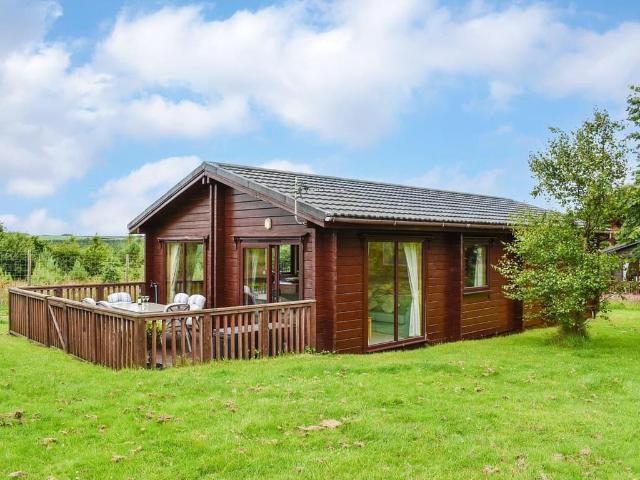 3 bedroom chalet for sale