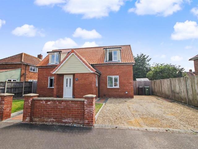 3 bedroom chalet for sale